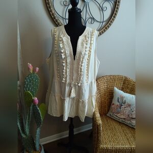 BloomChic Cream Crochet-Trim Tank